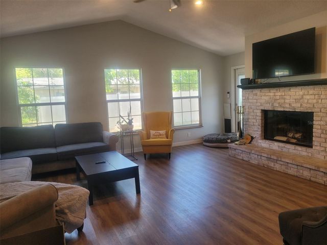 1714 PRINCE PHILIP STREET, Clearwater, FL 33755