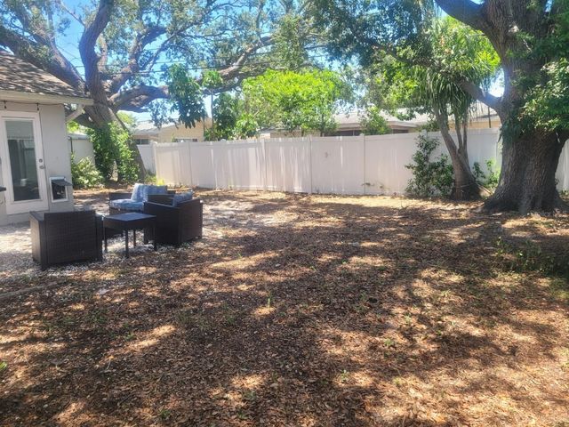1714 PRINCE PHILIP STREET, Clearwater, FL 33755
