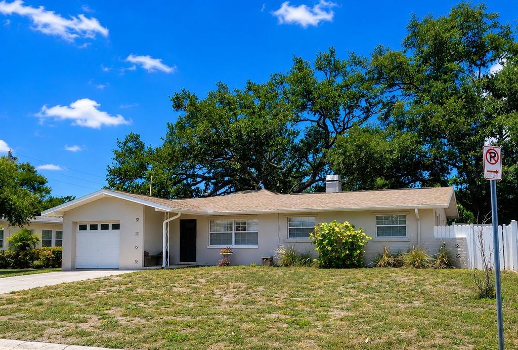 1714 PRINCE PHILIP STREET, Clearwater, FL 33755