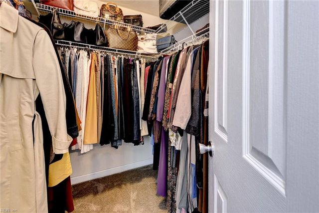 14 Firefly LN, Hampton, VA 23666