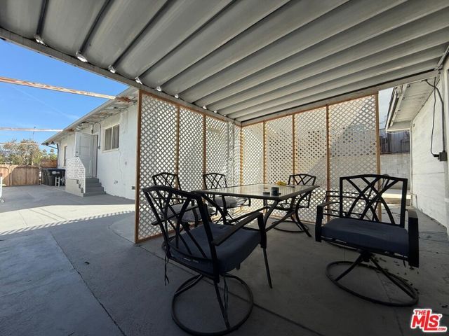 1116 Irving Avenue, Glendale, CA 91201
