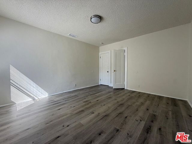 1116 Irving Avenue, Glendale, CA 91201