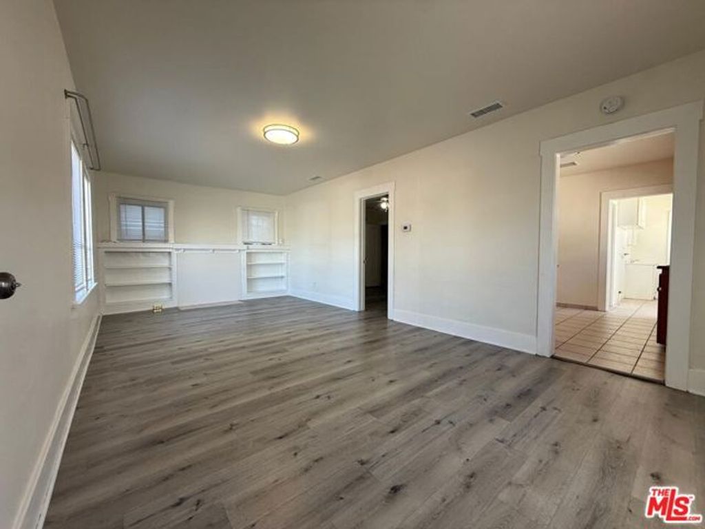 1116 Irving Avenue, Glendale, CA 91201