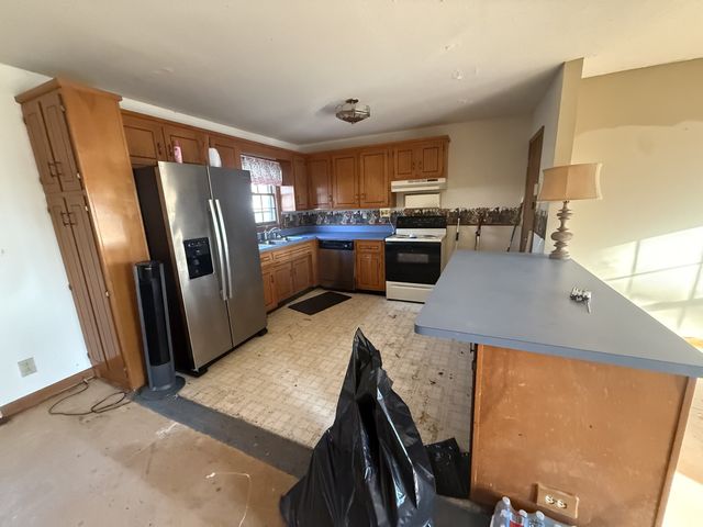 2218 Stokes Rd, Clarksville, TN 37043