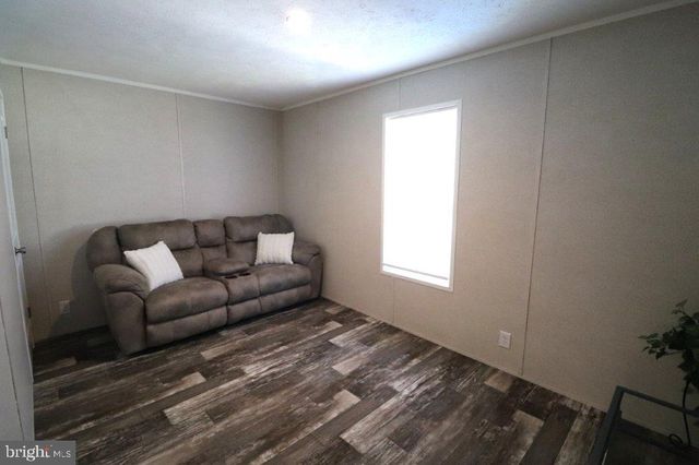 5016 OLD TIMBER RD, Stroudsburg, PA 18360