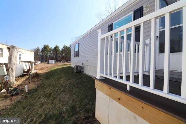 5016 OLD TIMBER RD, Stroudsburg, PA 18360