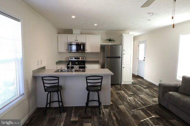 5016 OLD TIMBER RD, Stroudsburg, PA 18360