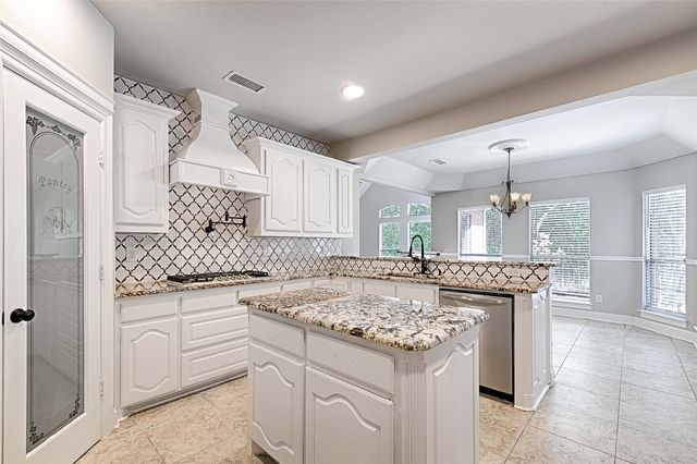 2435 Valley View Drive, Cedar Hill, TX 75104