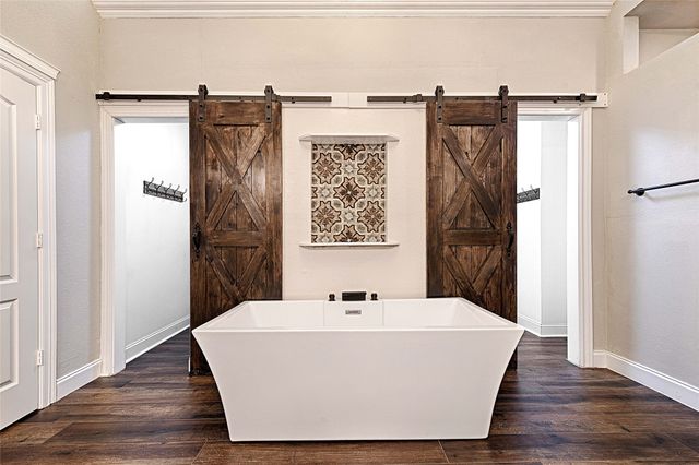 2435 Valley View Drive, Cedar Hill, TX 75104