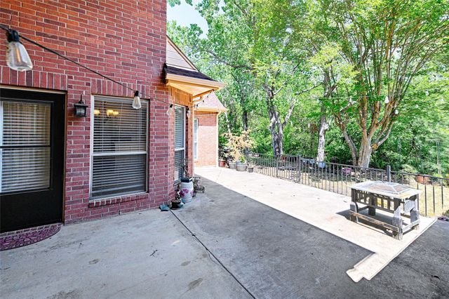 2435 Valley View Drive, Cedar Hill, TX 75104