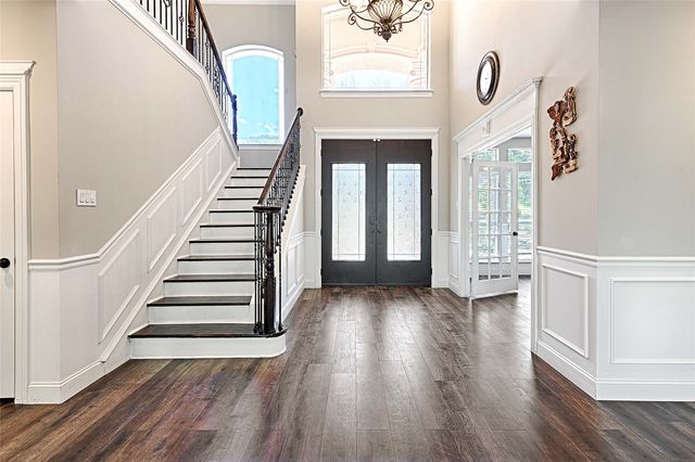 2435 Valley View Drive, Cedar Hill, TX 75104