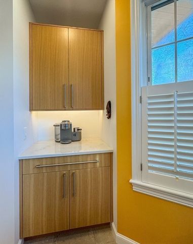 2 Braeburn Ln 2, Ashland, MA 01721