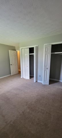 909 Gregory Way, Lexington, KY 40514