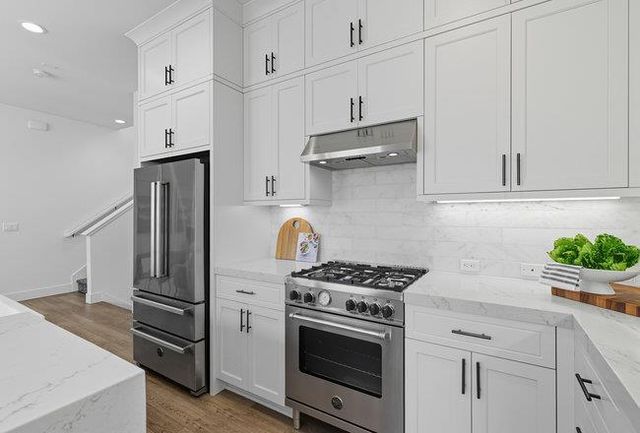 142 Coronado Avenue, Alameda, CA 94501