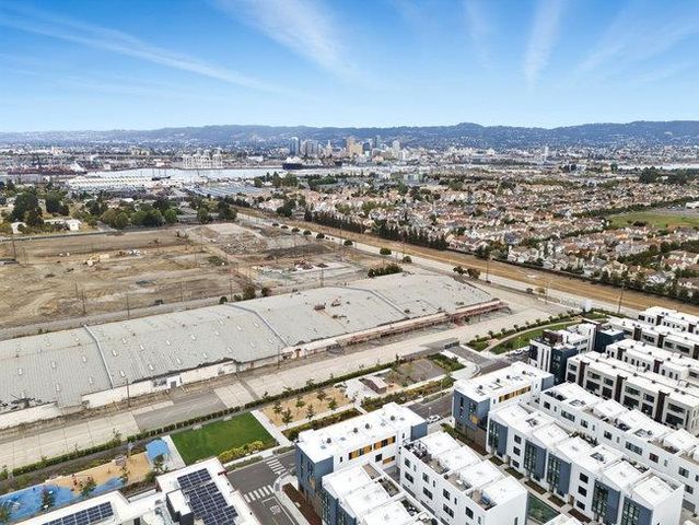 142 Coronado Avenue, Alameda, CA 94501