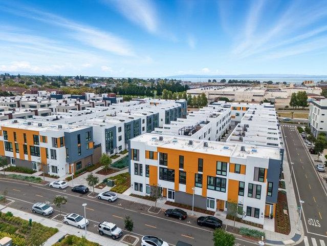 142 Coronado Avenue, Alameda, CA 94501