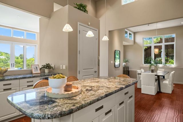 708 Alameda De Las Pulgas, Belmont, CA 94002