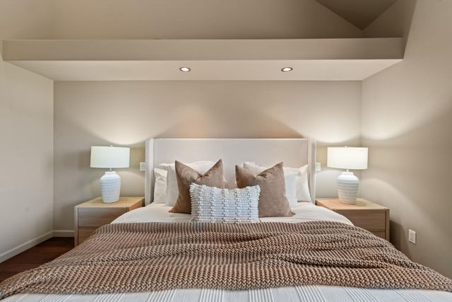 708 Alameda De Las Pulgas, Belmont, CA 94002