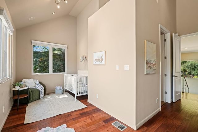 708 Alameda De Las Pulgas, Belmont, CA 94002