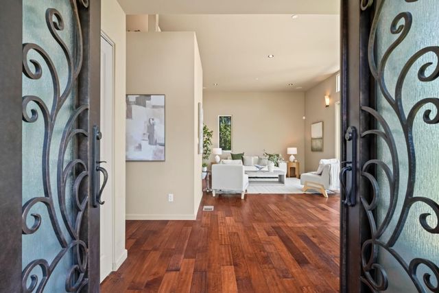 708 Alameda De Las Pulgas, Belmont, CA 94002