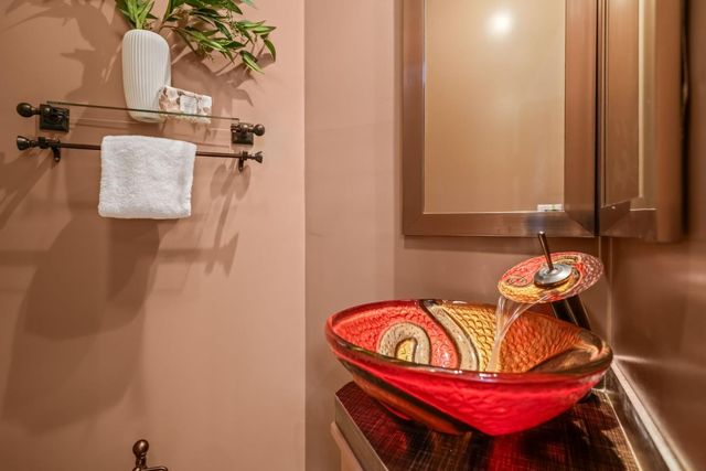 708 Alameda De Las Pulgas, Belmont, CA 94002