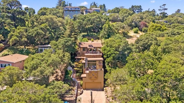 708 Alameda De Las Pulgas, Belmont, CA 94002