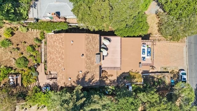 708 Alameda De Las Pulgas, Belmont, CA 94002