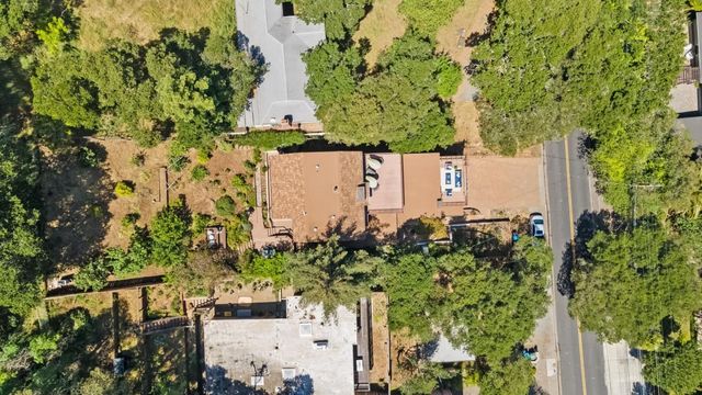 708 Alameda De Las Pulgas, Belmont, CA 94002