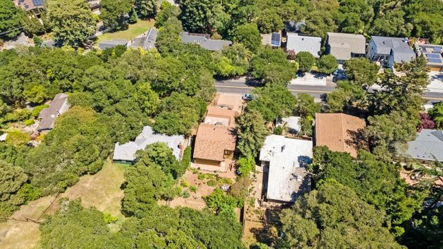 708 Alameda De Las Pulgas, Belmont, CA 94002