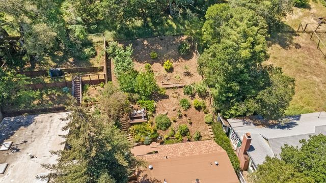 708 Alameda De Las Pulgas, Belmont, CA 94002