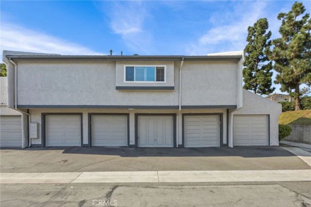 18741 Applewood, Huntington Beach, CA 92646