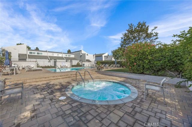 18741 Applewood, Huntington Beach, CA 92646