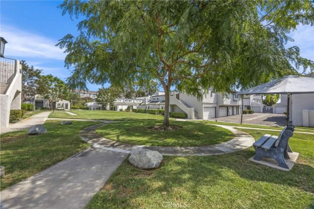 18741 Applewood, Huntington Beach, CA 92646