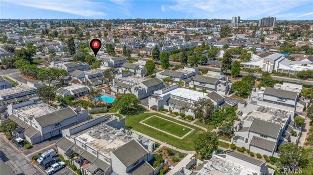 18741 Applewood, Huntington Beach, CA 92646