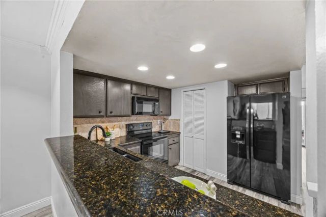 18741 Applewood, Huntington Beach, CA 92646