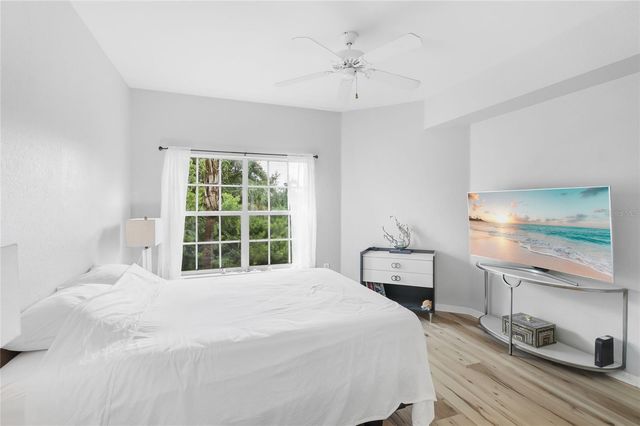 5134 NORTHRIDGE ROAD 208, Sarasota, FL 34238