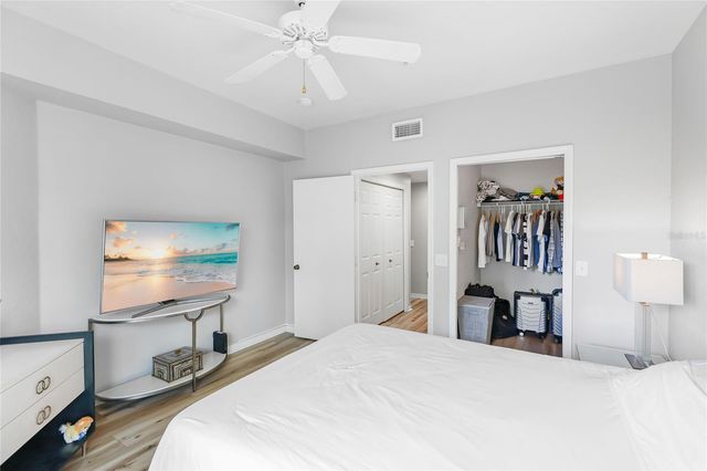 5134 NORTHRIDGE ROAD 208, Sarasota, FL 34238