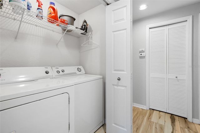 5134 NORTHRIDGE ROAD 208, Sarasota, FL 34238