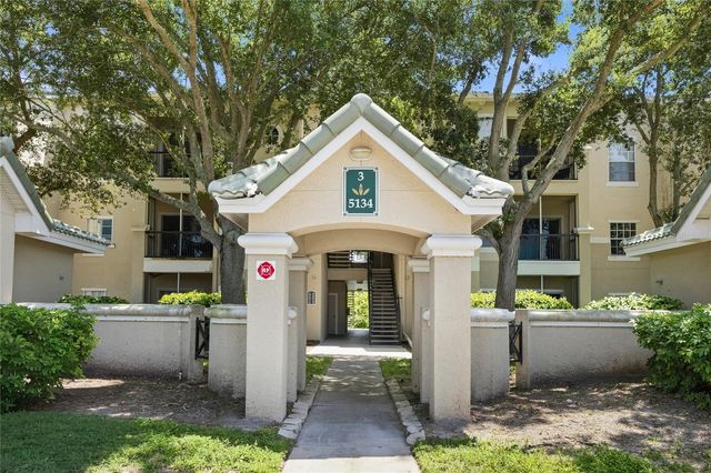 5134 NORTHRIDGE ROAD 208, Sarasota, FL 34238