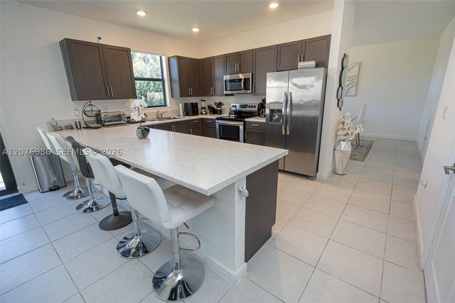139 NE 27th Ter, Homestead, FL 33033