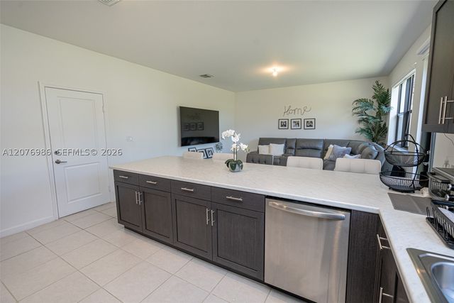 139 NE 27th Ter, Homestead, FL 33033