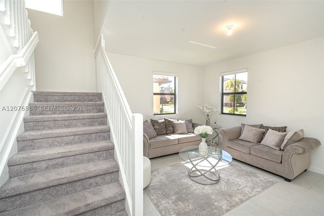 139 NE 27th Ter, Homestead, FL 33033