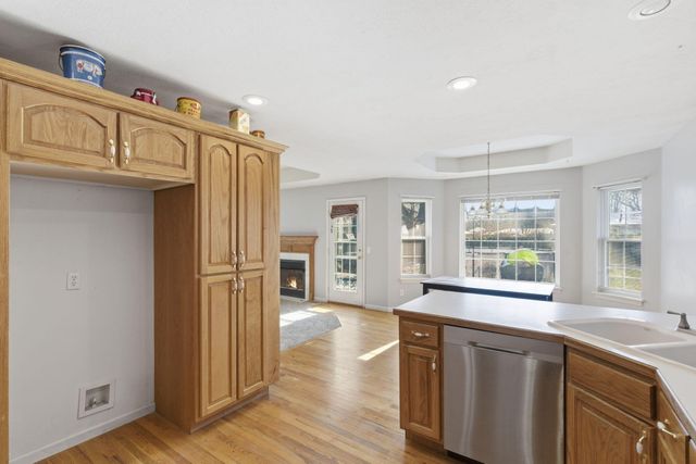 1604 E Lee Street, Republic, MO 65738