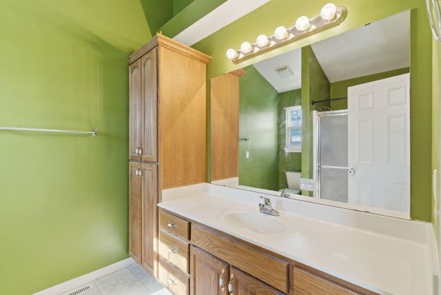 1604 E Lee Street, Republic, MO 65738