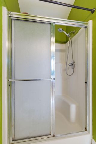 1604 E Lee Street, Republic, MO 65738