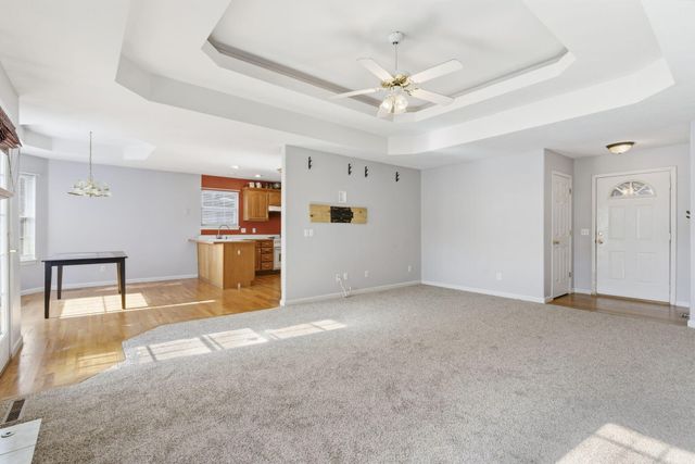 1604 E Lee Street, Republic, MO 65738