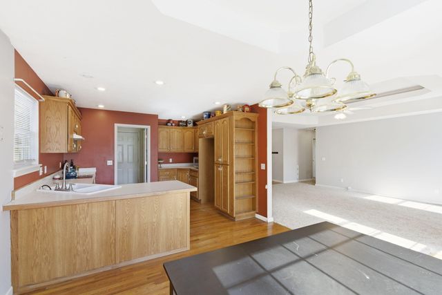 1604 E Lee Street, Republic, MO 65738