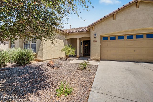 2922 E ELEANA Lane, Gilbert, AZ 85298