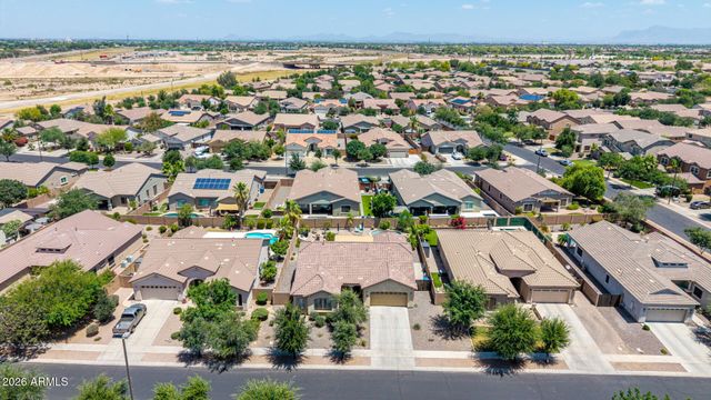 2922 E ELEANA Lane, Gilbert, AZ 85298