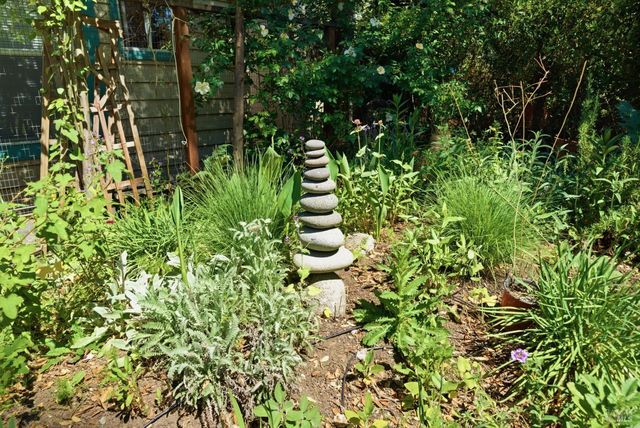 7 Marin Rd, Fairfax, CA 94930